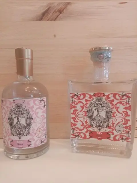 Tabai - Gin Dry Edizione Limitata: Pink &amp; Red - b. 2021