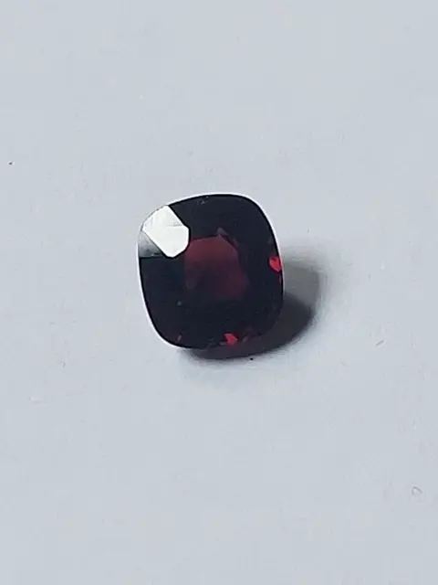 Intens diep rood Spinel - 2.98 ct