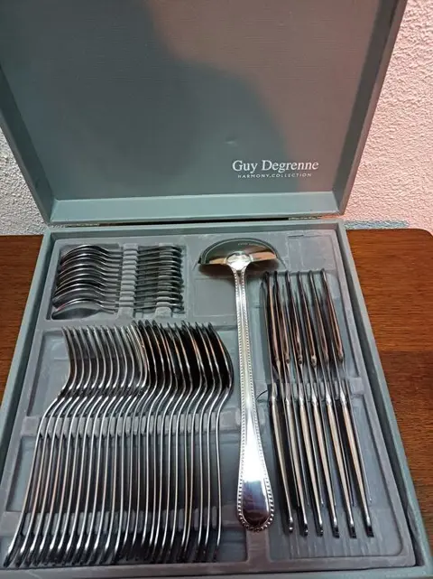 Guy Degrenne - Bestek voor 12 personen (49) - Staal
