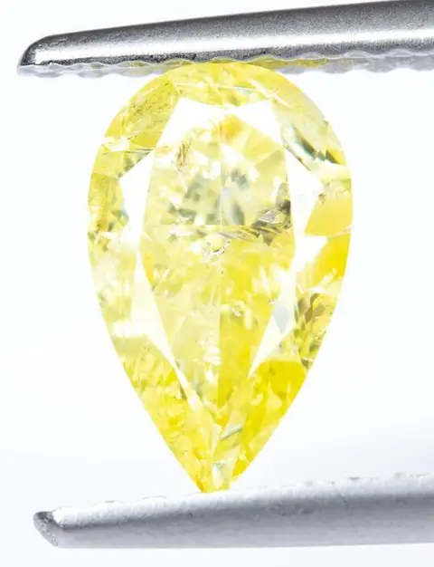 Diamant - 1.02 ct - Natural Fancy Yellow - I1 *NO RESERVE*