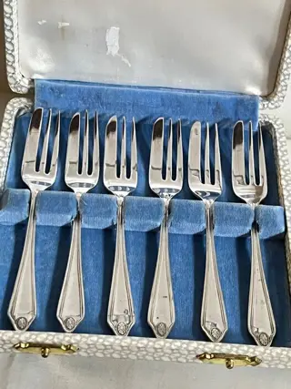 EPNS - Vorken, Tafel service. (6) - Régence stijl -