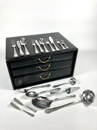 Orfèverie Wiskemann - Volledig bestek in bestekkoffer (128)