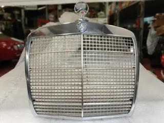 Accessoire - mascherina Mercedes anni 60/70 - Mercedes-Benz