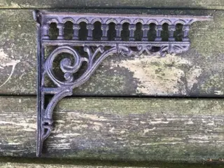 Boekensteun , plantenhanger , bloemenhanger , kado