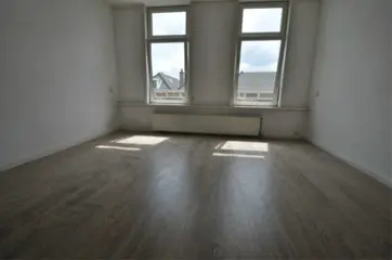 Student Rooms for Rent in Rotterdam Noord – Immediate Availability, Fully Furnished & Central