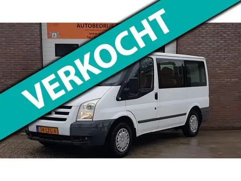 Ford Transit Kombi 300S 2.2 TDCI SHD