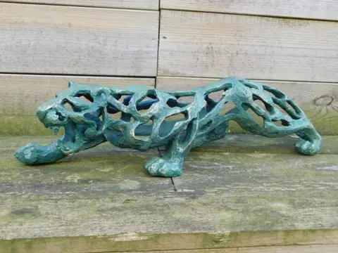 Panter,beeld van een panter