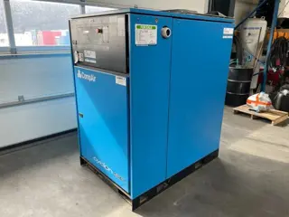 Compair Cyclon 345 SR, 58 kW Hz-geregeld, 7900 L/min. 13 Bar schroefcompressor