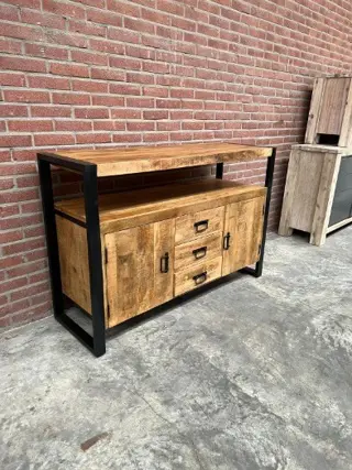 Mangohouten dressoir Britt 135 cm