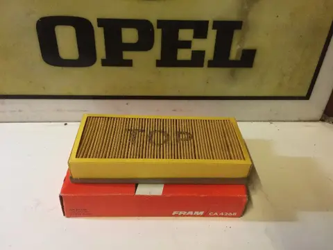 Luchtfilter element Opel Blitz Diesel.