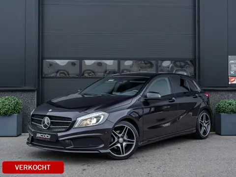 Mercedes-Benz A-Klasse 180 CDI AMG-Line | Night Edition | Xenon | Automaat | Navi | Blindspot |