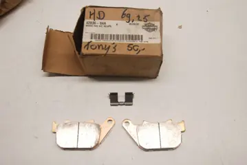 REMBLOKKEN ACHTER Harley Davidson Sportster 2004 - 2021