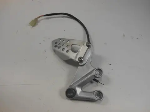 RECHTER SCHETSPLAAT Suzuki GSX R 600 2004 - 2005