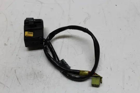 STUURSCHAKELAAR LINKS Suzuki RG 80 Gamma 1985 - 1996