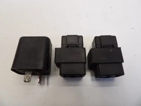RELAIS Suzuki GSX 400 X Impulse 1986 - 1989