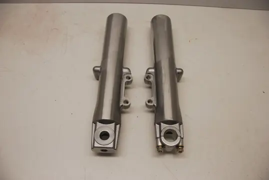 VOORPOOT BUITEN Harley Davidson Touring 2000 - 2017