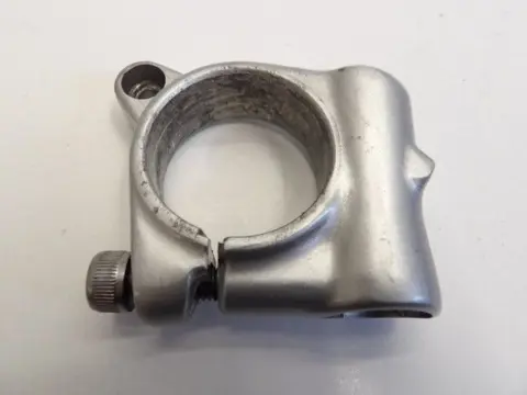 CLIP ON RECHTS Yamaha TRX 850 1996 - 2000