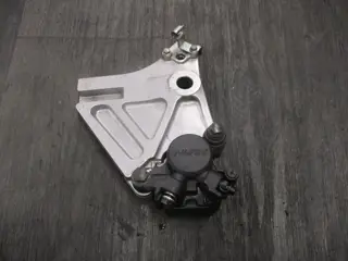ACHTER REMKLAUW Kawasaki Z 750 2007 - 2010