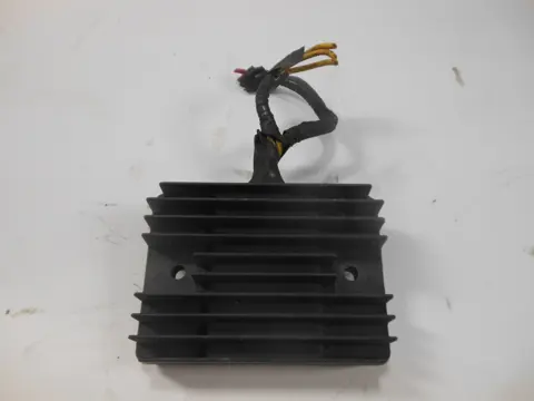 SPANNINGSREGELAAR Aprilia Caponord 1000 2001 - 2007