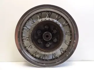 ACHTER VELG Suzuki VS 700 Intruder 1985 - 1991