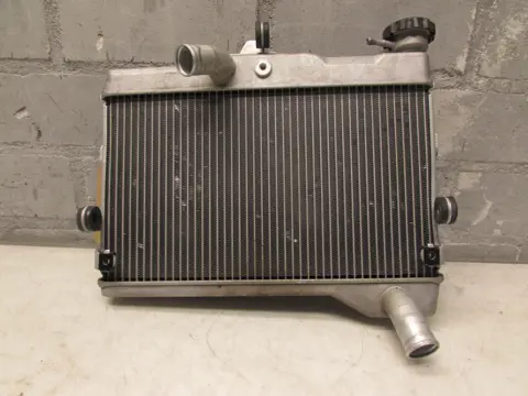 RADIATEUR Yamaha MT 07 2014 - 2017