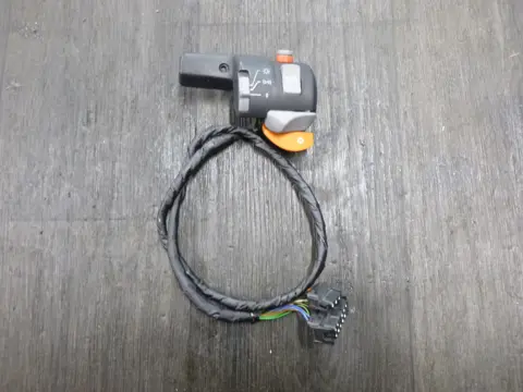 STUURSCHAKELAAR RECHTS BMW R 1150 RT R 850 RT 2000 - 2005