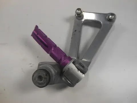 DUO VOETSTEUN RECHTS Kawasaki ZX 7 R 1996 - 2002