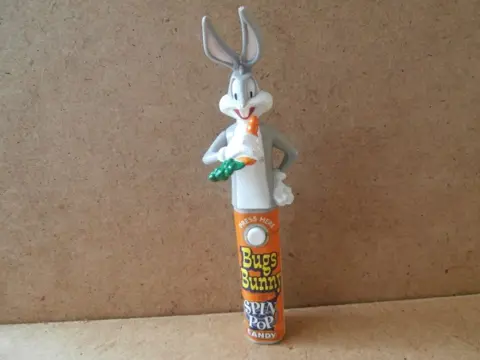 Bugs bunny 5 adv7508