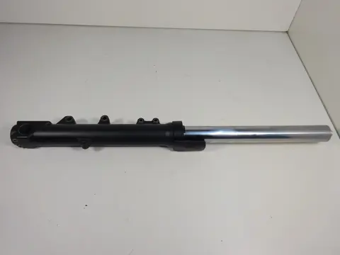 VOORPOOT RECHTS COMPLEET Triumph Sprint ST 1050 2005 - 2011