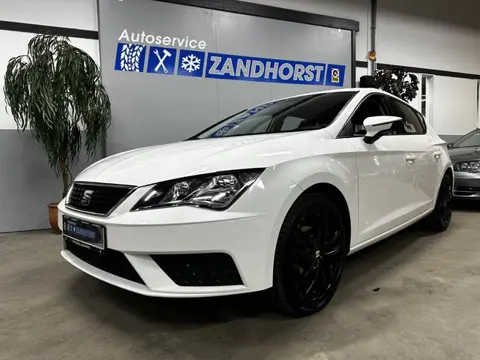 SEAT Leon 1.2 TSI Enjoy // 18 inch Lm Velgen // Airco