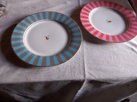 PIP, servies : diverse borden