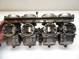 CARBURATEURSET Suzuki GSX 1100 1980 - 1982