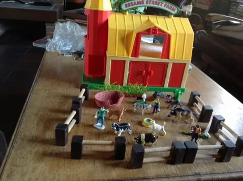 Sesamstraat boerderij - met diverse beestjes