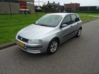 Fiat Stilo 1.4-16V Young