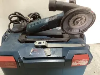 Betonschuurmachine Bosch GBR 15 CAG