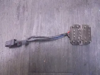 SPANNINGSREGELAAR BMW G 310 GS 2016 - 2020