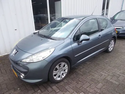 Peugeot 207 1.6-16V XS Pack ( APK KEURING BIJ AFLEVERING! )