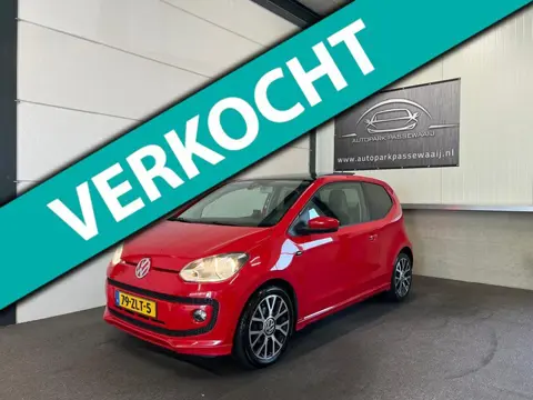 Volkswagen Up! 1.0 high up! BlueMotion Pano, Airco, Cruise Control, Navigatie, Elektrische Ramen, Pa