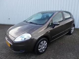 Fiat Grande Punto 1.4 Edizione Lusso ( APK KEURING BIJ AFLEVERING! )