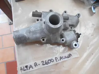 Water pump for Alfa Romeo 2600