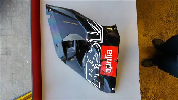 RECHTER ZIJKUIP Aprilia RSV 1000 1998 - 2000
