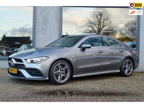 Mercedes-Benz CLA-klasse 200 AMG Line 1E EIGENAAR|STOELVERWARMING|VIRTUAL COCKPIT