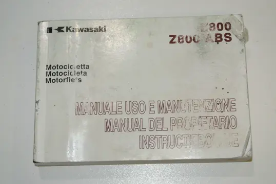 INSTRUCTIEBOEKJE Kawasaki Z 800 2013 - 2014