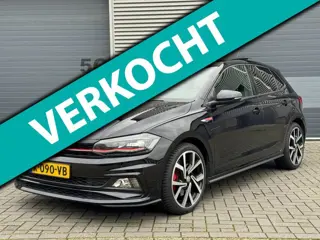 Volkswagen Polo 2.0 TSI GTI DSG PANO/CARPLAY/XENON/SFEER