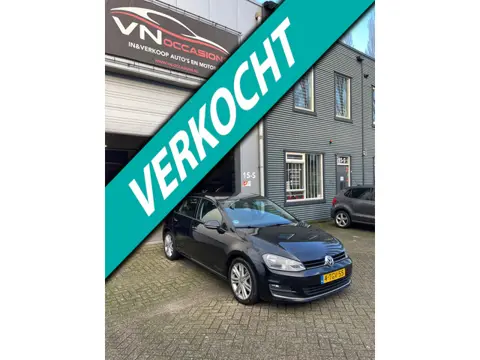 Volkswagen Golf 1.4 TSI ACT 140 PK 6 BAK Highline LEER NAP