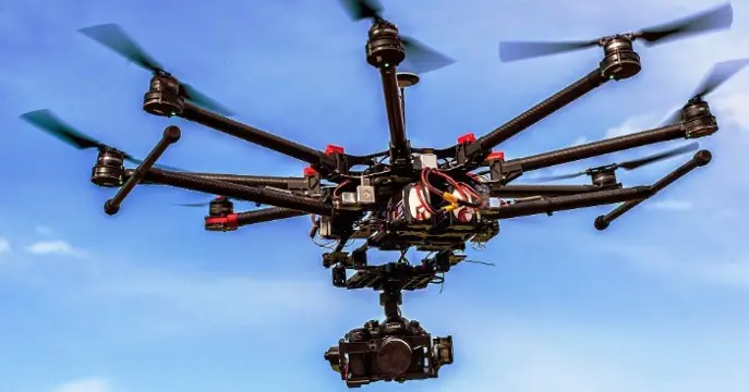 Drone piloot, luchtfotografie en aerial inspectie