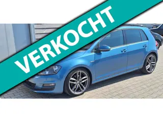 Volkswagen Golf 1.6 TDI Highline BlueMotion