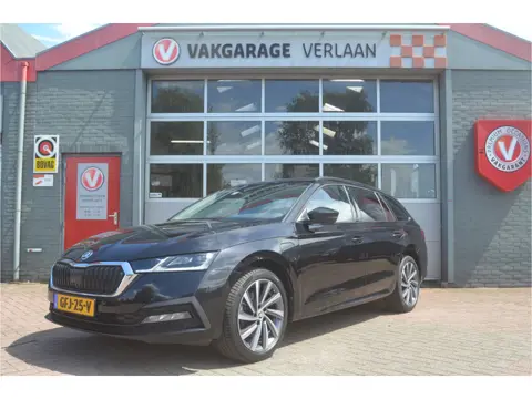Škoda Octavia Combi 1.4 TSI iV PHEV camera 12 mnd. gar.