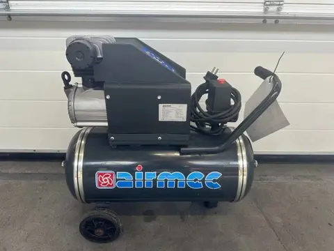 Airmec C25 Oliegesmeerde Zuigercompressor 1.65 PK 190 L / min 8 Bar Overstock