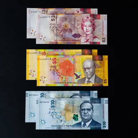 Bahamas - 2 x 3, 5, 10 Dollars 2019-2022 - P-78, P-78A, P-87